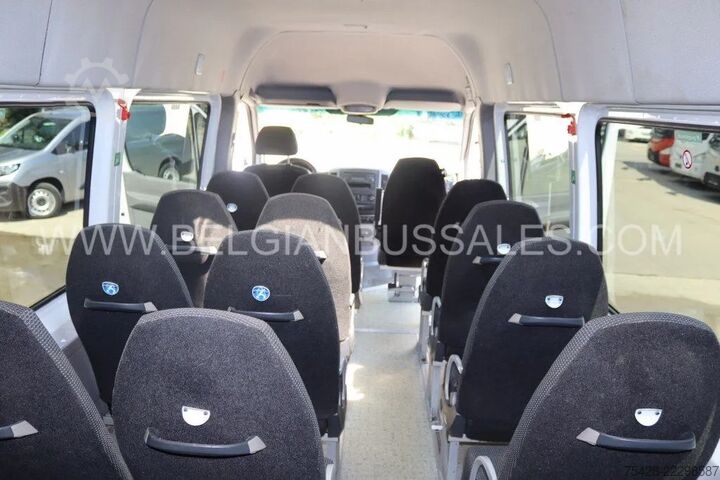 Minibusz Mercedes-Benz Sprinter Transfer 45/ Basic 45 / 7.4m / Manual ...