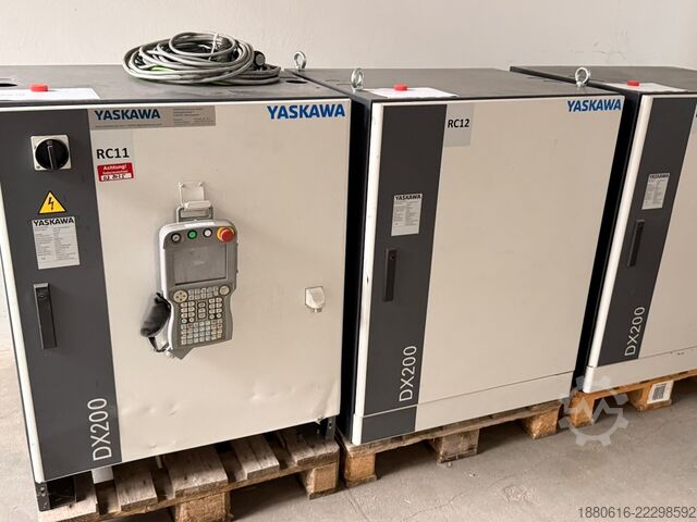 Robotski sistem (3x) sa DX200 upravljačkom jedinicom Yaskawa (2x) MH280 II + (1x) MH50 II