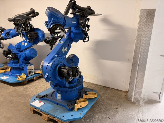 Robotski sistem (3x) sa DX200 upravljačkom jedinicom Yaskawa (2x) MH280 II + (1x) MH50 II
