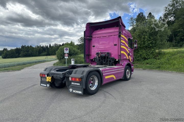 Standart çekici ünitesi Scania R560 4x2 Retarder / Swiss-Vehicle