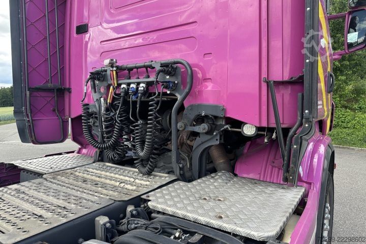 Standart çekici ünitesi Scania R560 4x2 Retarder / Swiss-Vehicle