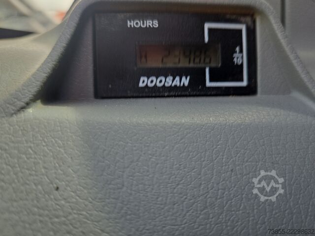 Larvegraver Doosan DX225LC-5