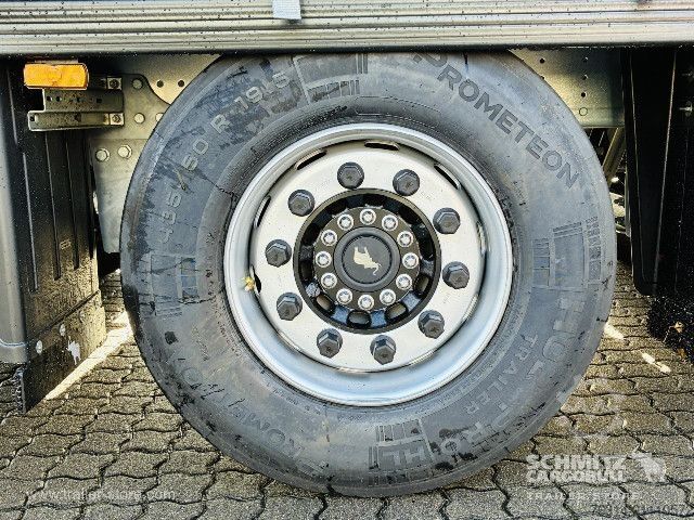 Open semitrailer with tarp Schmitz Cargobull Curtainsider Mega Getränke