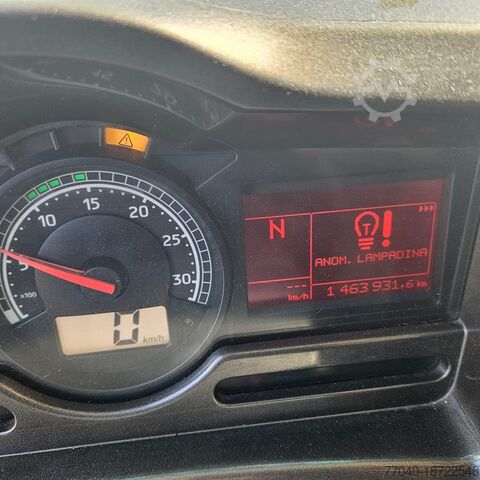 Autós kocsi Renault Premium 450.18 C con attrezzatura ROLFO