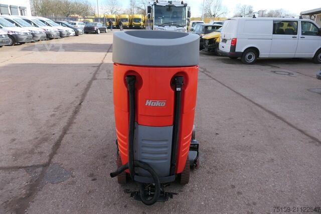 Veegmachine hako Scrubmaster B115 Hakomatic Kehrsaugmaschine