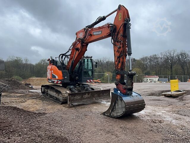 Rupsgraver Doosan DX235LCR-5