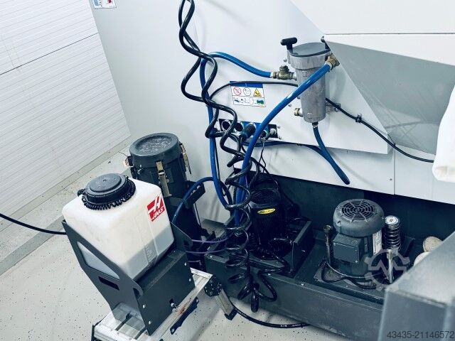 Milling machining centers - vertical HAAS UMC750