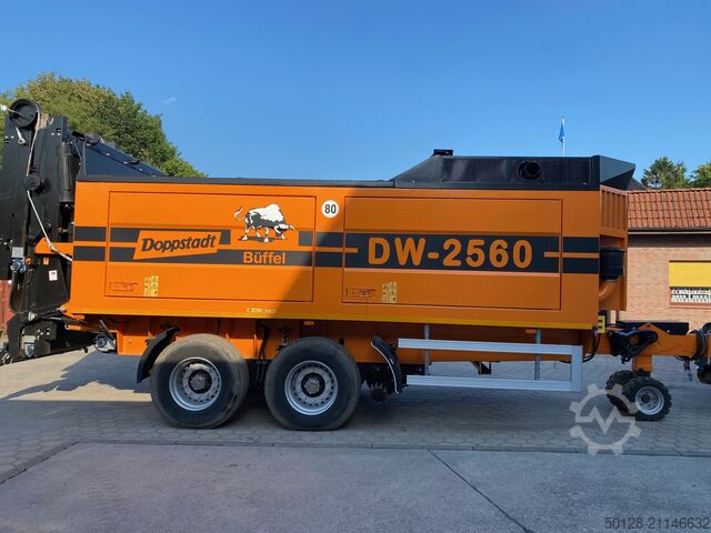Single shaft shredder Doppstadt DW 2560 Büffel