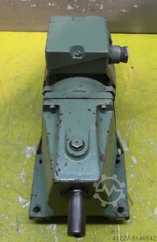 Gear motor 0.37 kW 200 rpm VEM ZG0KMRB63G4