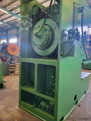 Ekscentrična presa Richter 315t