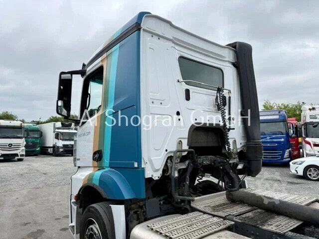 Objętość SCM Mercedes-Benz Actros 1832 Mega Voll Luft / Motorschaden !!!