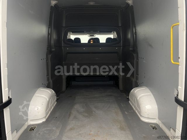 Komercijalno vozilo sa visokim krovom VOLKSWAGEN Crafter Plus MIXTO *6-SITZE* AHK 3,0t+NAVI (9427