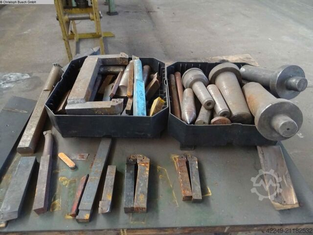 Eszterga-hagyományos-elektronikus RUSSISCH CCCP-MOCKBA / M65