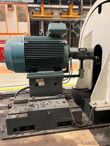 Kiegyensúlyozó gép TIRA K3000G