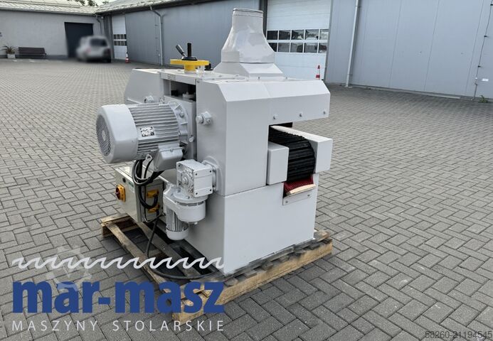 Multisierra Caterpillar Cosmec 250/100