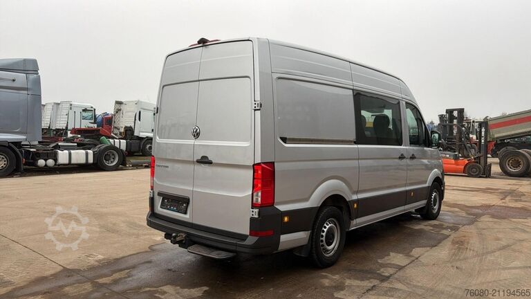 Furgoneta Volkswagen Crafter (BE VAN / NAVI / AIRCO / DUBBEL CABINE ...