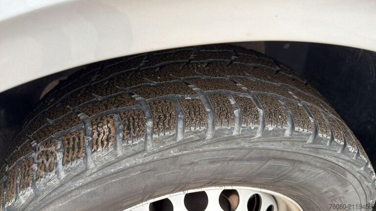 Furgoneta Volkswagen Crafter (BE VAN / NAVI / AIRCO / DUBBEL CABINE ...