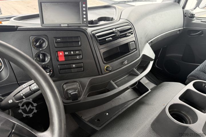 Tractor estándar Mercedes-Benz Atego 1327 SZM+Auflieger / Swiss-Vehicle