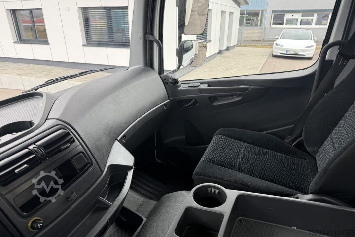 Tractor estándar Mercedes-Benz Atego 1327 SZM+Auflieger / Swiss-Vehicle