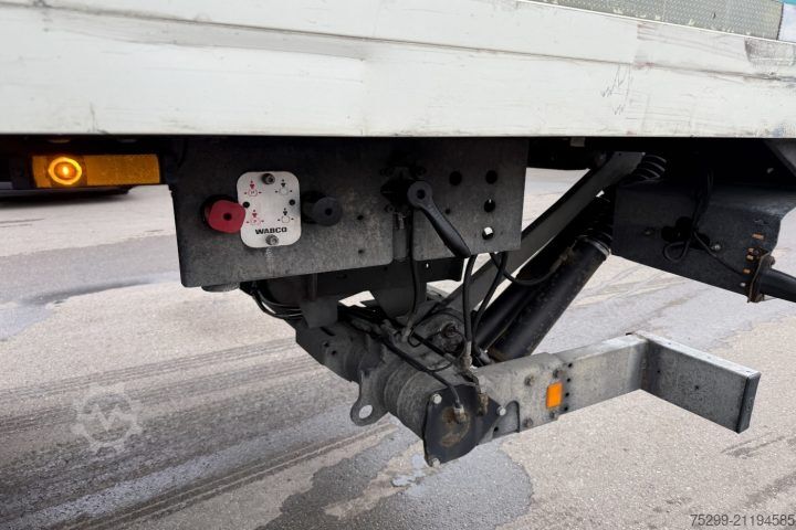 Tractor estándar Mercedes-Benz Atego 1327 SZM+Auflieger / Swiss-Vehicle