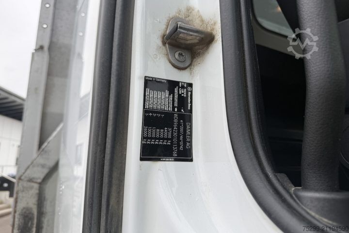 Camión volquete trilateral Mercedes-Benz Arocs 3245 8x4 Meiller-Kipper / Swiss-Vehicle