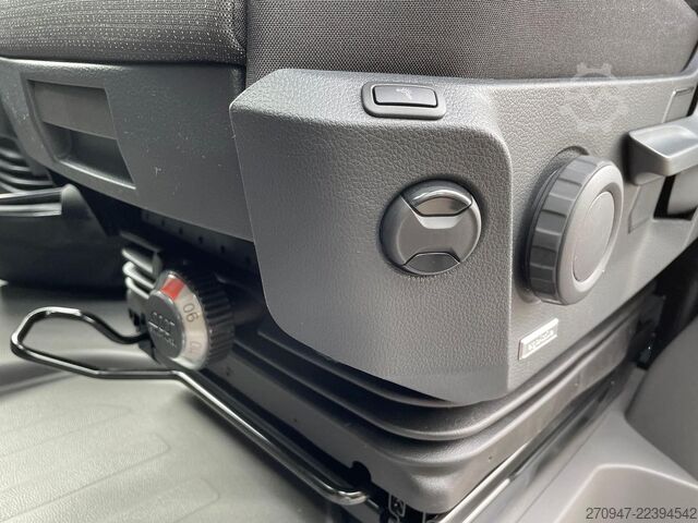 Panel van MAN TGE 3.200 L3H2 KASTEN LED NAVI ACC LED STANDHZ