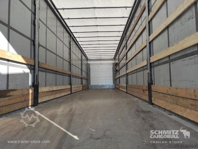 Open semitrailer with tarp Schmitz Cargobull Curtainsider Standard