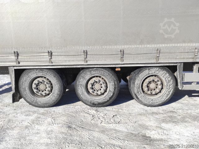 Open semitrailer with tarp Schmitz Cargobull Curtainsider Standard