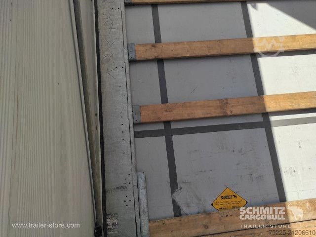 Open semitrailer with tarp Schmitz Cargobull Curtainsider Standard