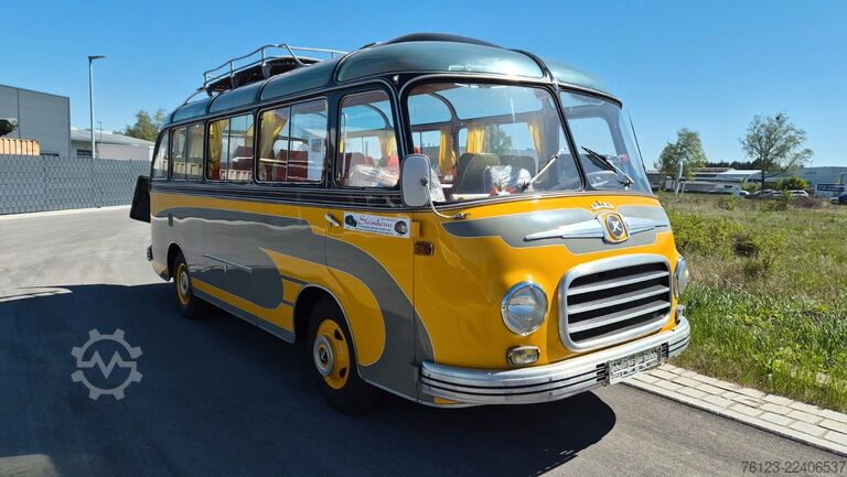 Långfärdsbuss SETRA Kässbohrer Setra S 6, S 7, S 9 , S 10Oldtimerbus
