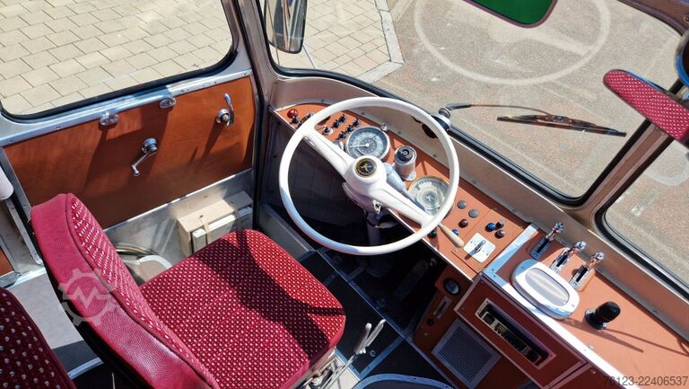 Långfärdsbuss SETRA Kässbohrer Setra S 6, S 7, S 9 , S 10Oldtimerbus