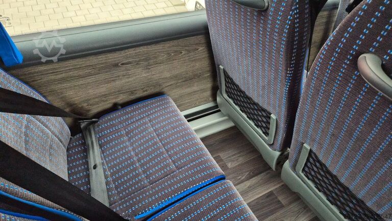 Minibus IVECO 2x Daily 70 Lagerfahrzrug Ferqui Sunrise 2,5 m B