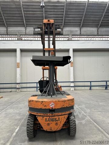1990 Lugli 40C Sollevatore diesel, gemellato, con translatore Lugli 40C