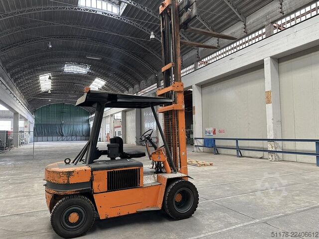 1990 Lugli 40C Sollevatore diesel, gemellato, con translatore Lugli 40C