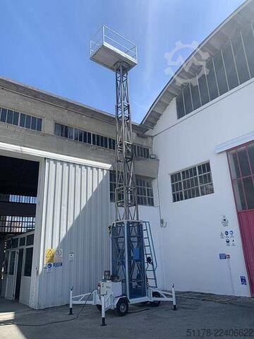 Piattaforma idraulica di sollevamento per operatore, portata Kg. 200 Sordella 