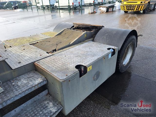 Standard nyergesvontató Terberg YT 182