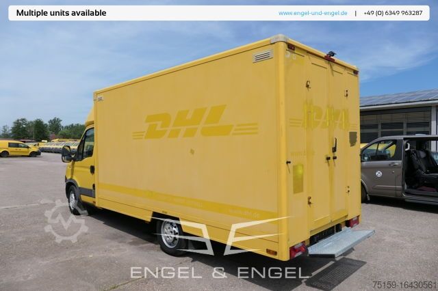 Furgoneta caja iveco Daily 35 S11 C30C AUTOMATIK KAMERA Regale LUFT DURCHGANG EURO-5 CoC
