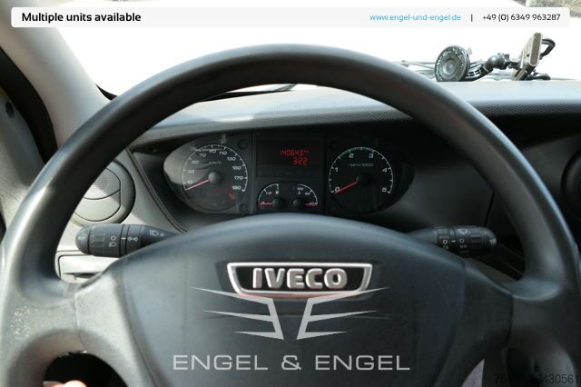 Furgoneta caja iveco Daily 35 S11 C30C AUTOMATIK KAMERA Regale LUFT DURCHGANG EURO-5 CoC
