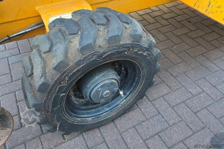 Scissor lift Haulotte H12SXL As-Is, Diesel, 4x4 Drive, 12m Working Heigh