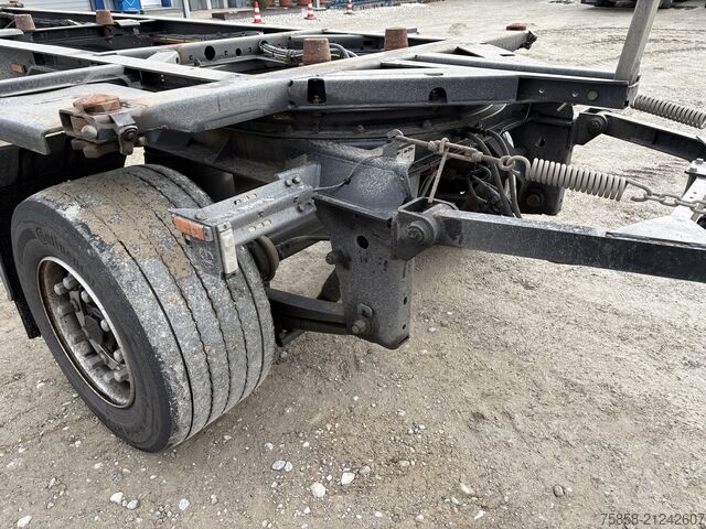 Swap chassis trailer Krone Lafette Breitreifen 445 + langer Hub