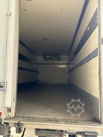 Swap body with reefer structure andere BDF Kühlkoffer Carrier Supra 850