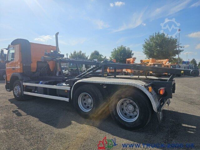Φορτηγό γερανός roll-off Volvo FMX 420 6x4 Seil Abrollkipper nur 146.659 Km