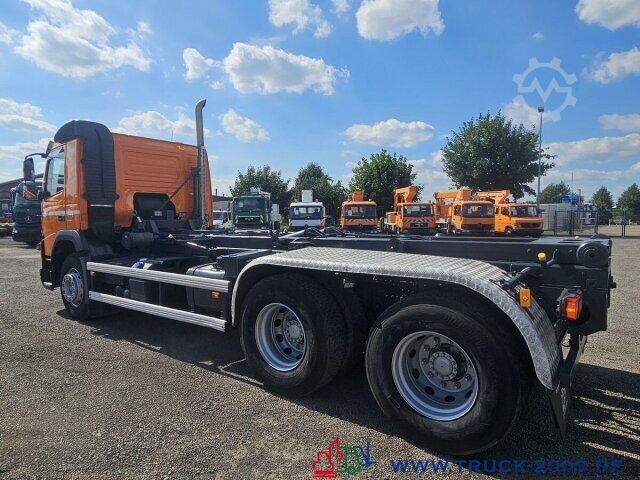 Φορτηγό γερανός roll-off Volvo FMX 420 6x4 Seil Abrollkipper nur 146.659 Km