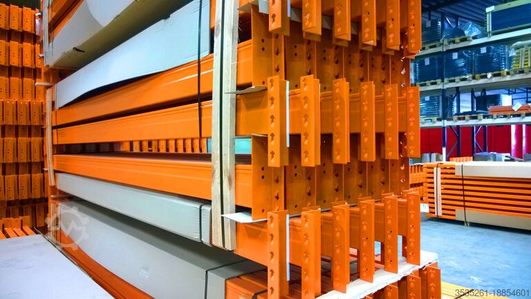 Zware plank TOTAL-REGAL ca. 90 lfm, 4,5 m hoch McPalettenregal - 3 Traversenebenen (3t)