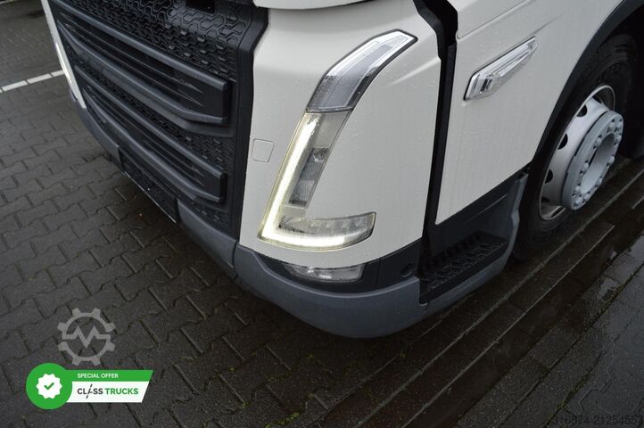 Standard tractor unit VOLVO FH 460 Globetrotter XL i-Save