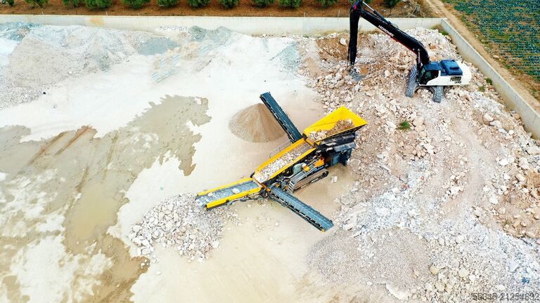 Tracked Scalping Screen FABO Tracked Screen Mobile Screening Plant FTB-1550