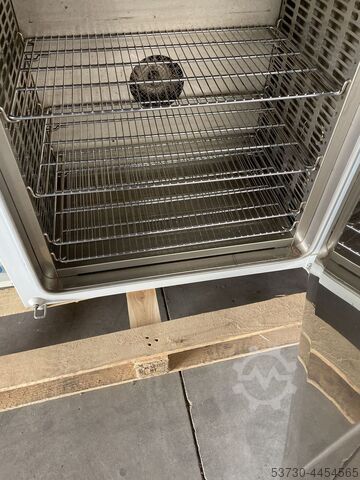 Armadio riscaldante Armadio di asciugatura 300°C Heraeus UT 6120