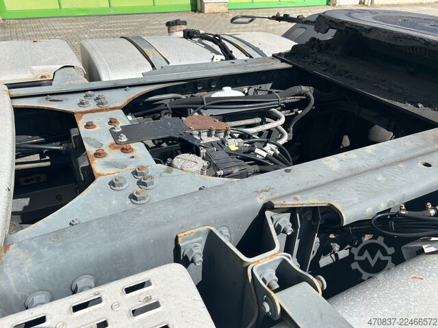Trattore stradale standard DAF XF 460 SSC / Retarder