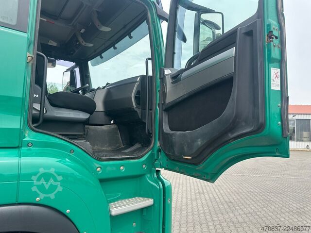 Trattore stradale standard MAN TGS 26.500 / 6x6 BL