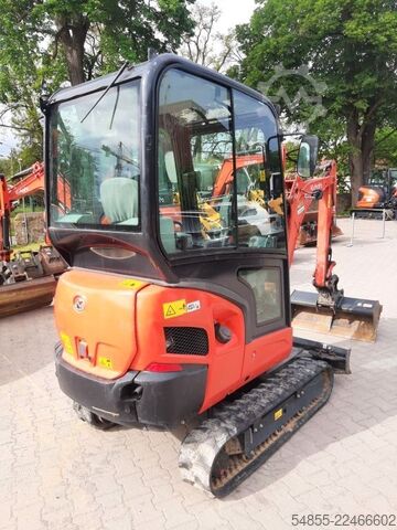 Miniescavatore KUBOTA KX019-4